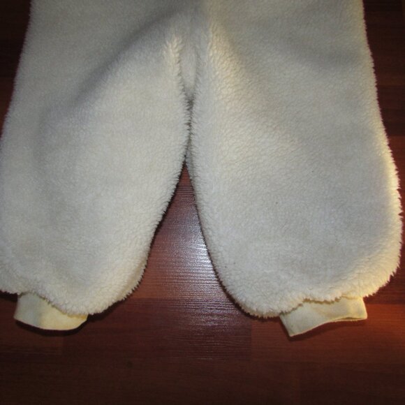 Vintage Sherpa Toddler Snowsuit – 12–24 Months - Picture 9 of 9